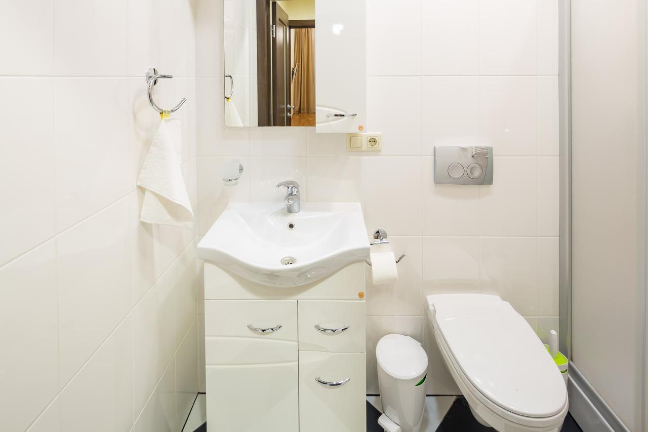 Apartment On Svobody Avenue 25 Lwów Zewnętrze zdjęcie